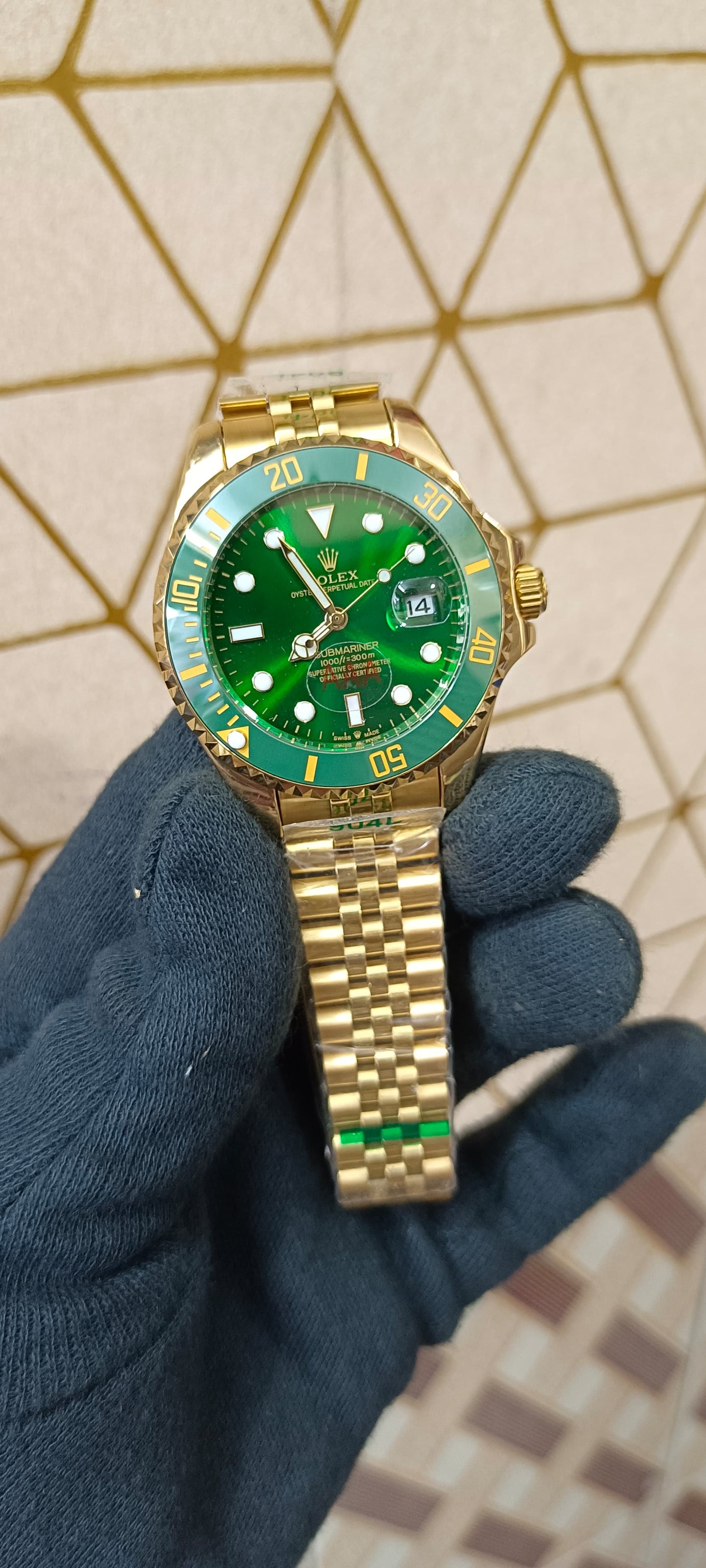 Rolex Submariner Hulk Edition – Premium Imported Timepiece