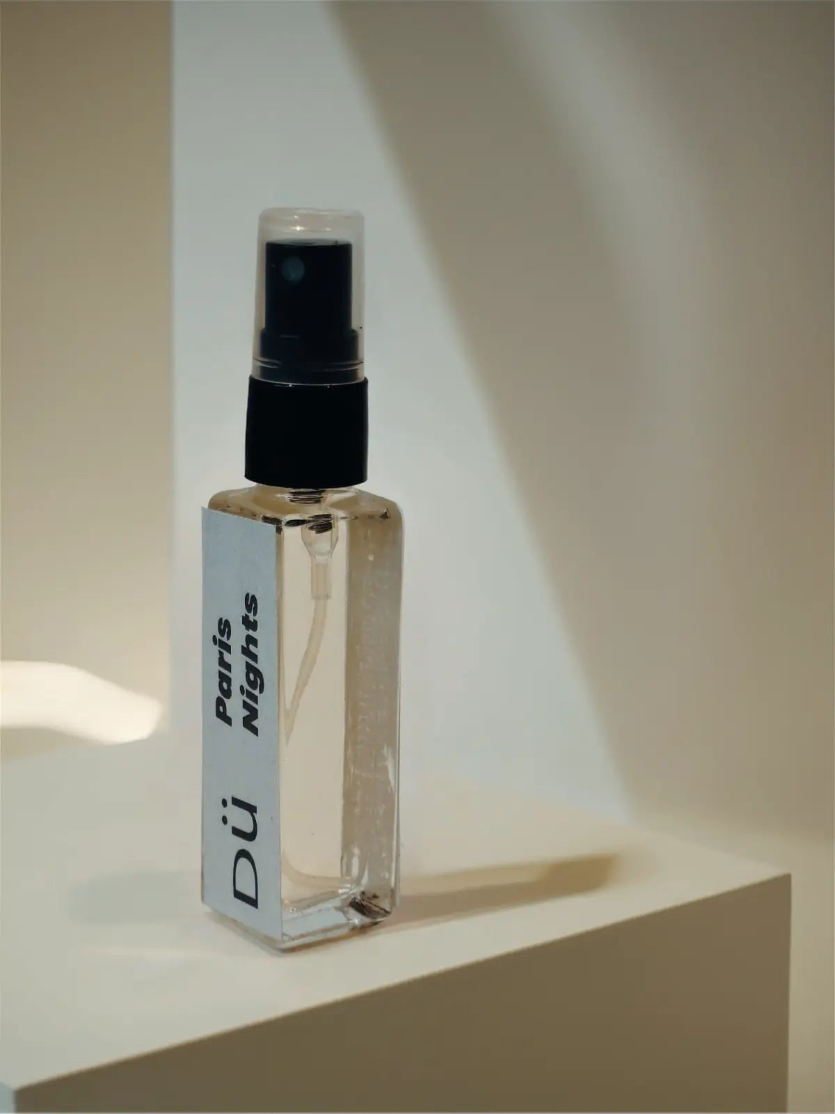 Paris Night 10ml - DÜSSELDORF Luxury Imported Perfume India